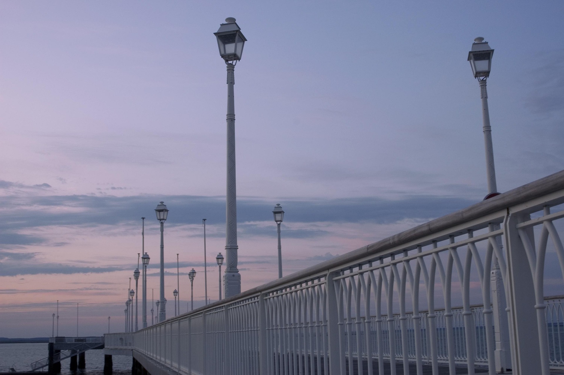 Storiste Arcachon - NOVA STORES