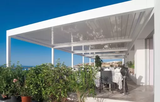 Pergola Bioclimatique Bordeaux : Vente et Installation - Nova Stores, Mérignac, NOVA STORES