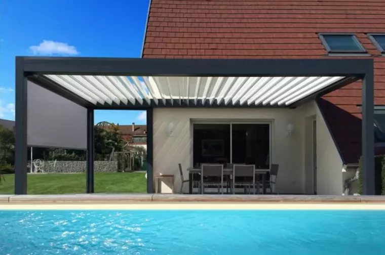 Pergola BIOCLIMATIQUES (à lames orientables), Mérignac, NOVA STORES