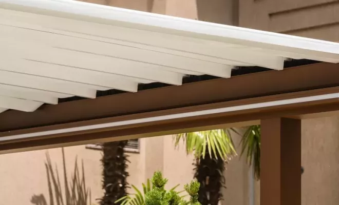 Pergola à toile rétractable pour particuliers et professionnels sur le Bassin d’Arcachon, Mérignac, NOVA STORES