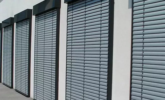 Pose de brise-soleil orientables, Mérignac, NOVA STORES