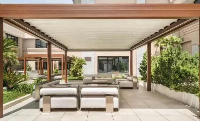 BRUMISATEUR MISTING SISTEM SUR PERGOLA BIOCLIMATIQUE GIBUS, Mérignac, NOVA STORES