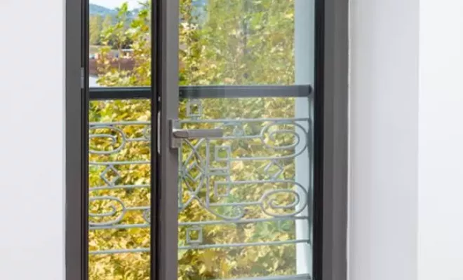 Menuiserie aluminium en rénovation à Bordeaux avec Nova Stores, Mérignac, NOVA STORES