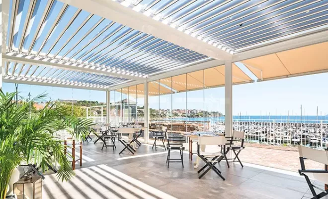 Pergola bioclimatique à Bordeaux : découvrez l'expertise de Nova Stores, Mérignac, NOVA STORES