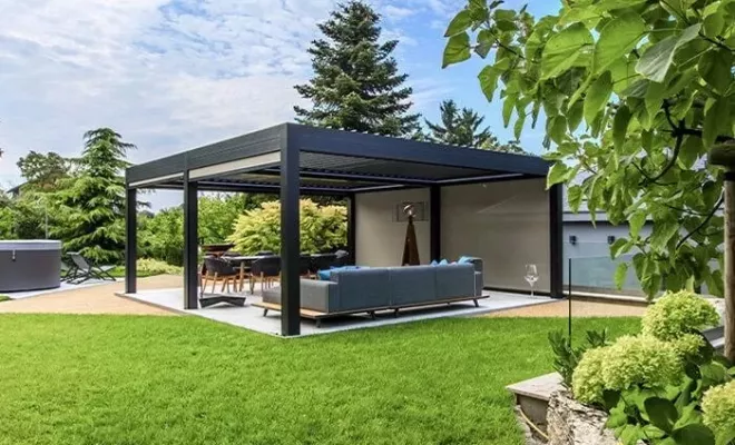 Vente et installation de store de terrasse sur-mesure haut-de-gamme à Bordeaux avec Nova Stores, Mérignac, NOVA STORES