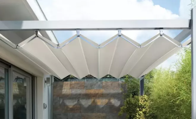 Vente et installation de store de terrasse sur-mesure haut-de-gamme à Bordeaux avec Nova Stores, Mérignac, NOVA STORES
