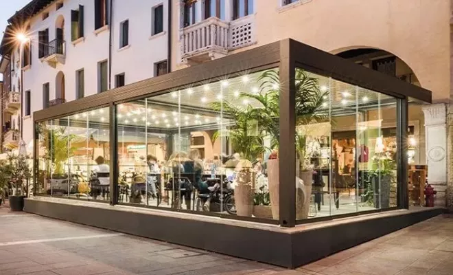 Vente et installation de store de terrasse sur-mesure haut-de-gamme à Bordeaux avec Nova Stores, Mérignac, NOVA STORES