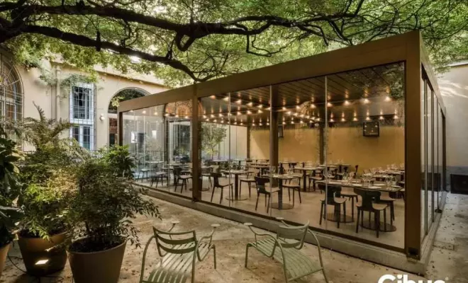 Pergola Bioclimatique à lames orientables à Bordeaux, Mérignac, NOVA STORES