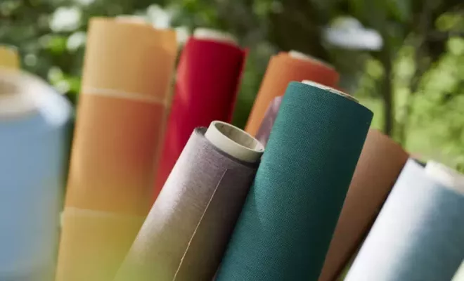 Remplacement de toile sur votre store banne existant à Bordeaux et sa région. Toiles haut de gamme type DICKSON sur mesure avec NOVA-STORES, Mérignac, NOVA STORES